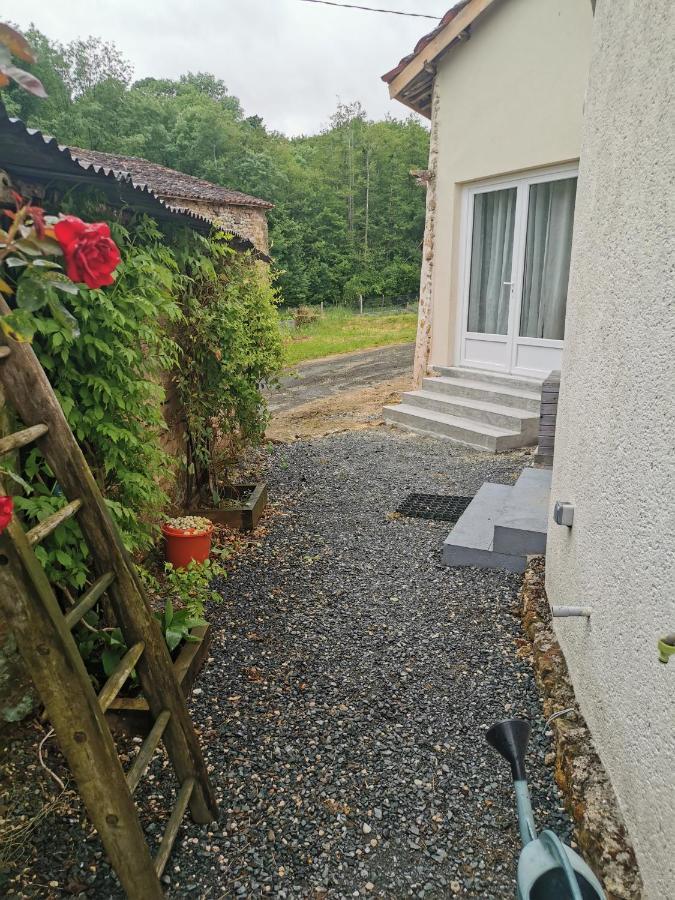 Maisonnette Bourneau Bagian luar foto